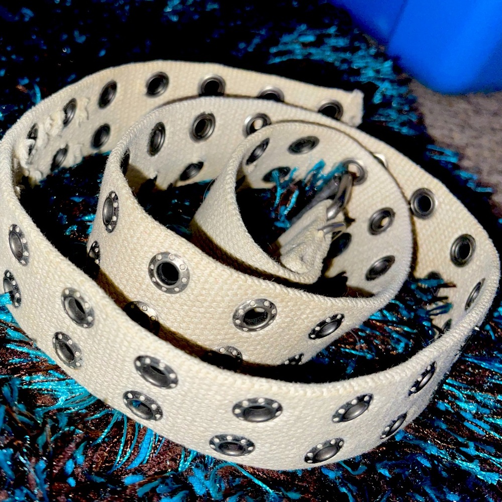 Khaki Canvas Double Grommet Belt
